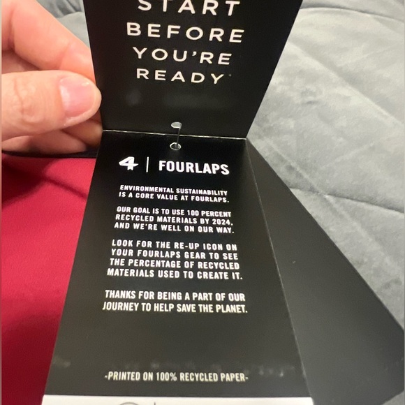 NWT Sports Bra size XL - 4Laps - Picture 3 of 4